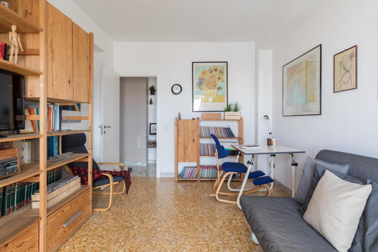 Amoretti Apartment, 6 Persone, 3 Camere, 2 Bagni, Balcone, Wi-Fi, Metro B Monti Tiburtini Rom Exterior foto